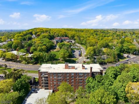 415 Claremont Avenue Montclair NJ 07042