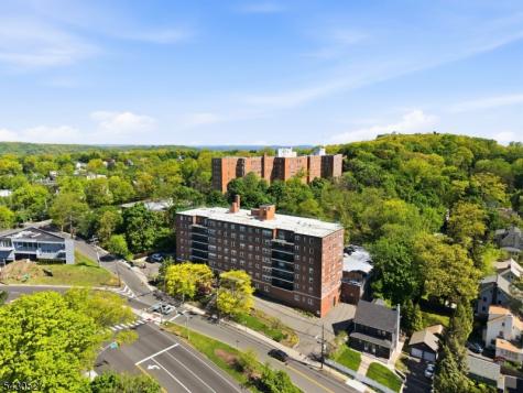 415 Claremont Avenue Montclair NJ 07042