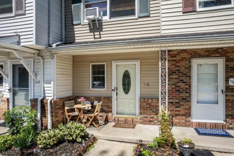 118 Brook Drive Hackettstown NJ 07840
