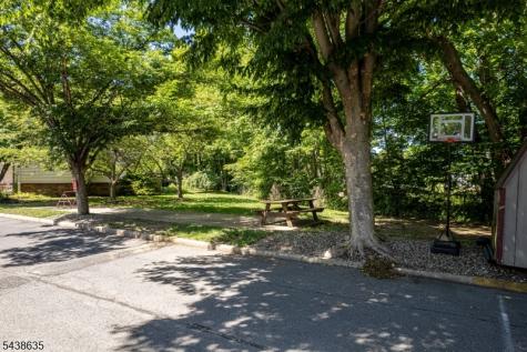 118 Brook Drive Hackettstown NJ 07840