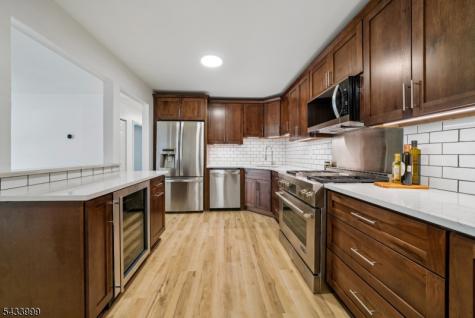 223 Robertson Way Lincoln Park NJ 07035
