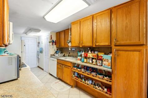 40 Fayette Street Perth Amboy NJ 08861