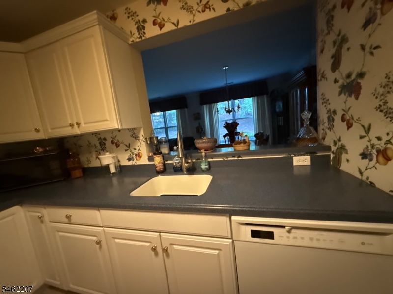 6 Eagles Nest Lane Hardyston NJ 07419
