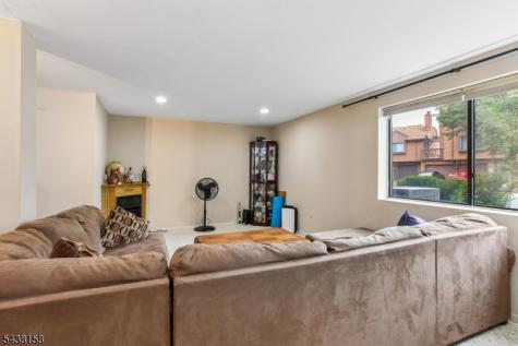 36 Hickory Hill Court Rockaway NJ 07866