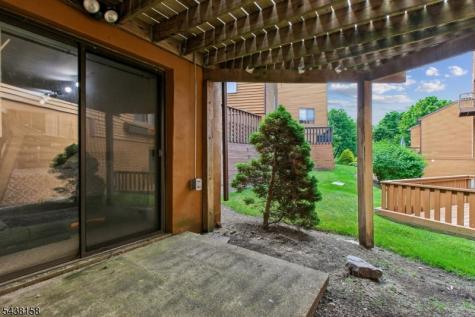 36 Hickory Hill Court Rockaway NJ 07866