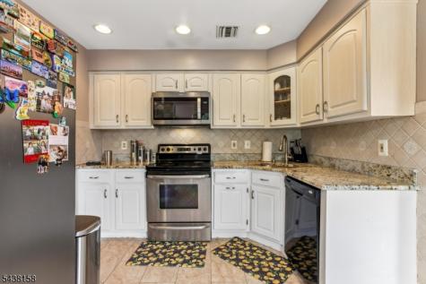 36 Hickory Hill Court Rockaway NJ 07866
