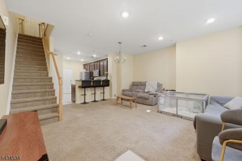 13 Dahlia Lane Garfield NJ 07646