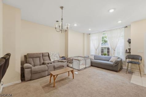13 Dahlia Lane Garfield NJ 07646