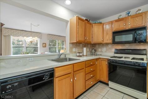 13 Eagles Nest Lane Hardyston NJ 07419