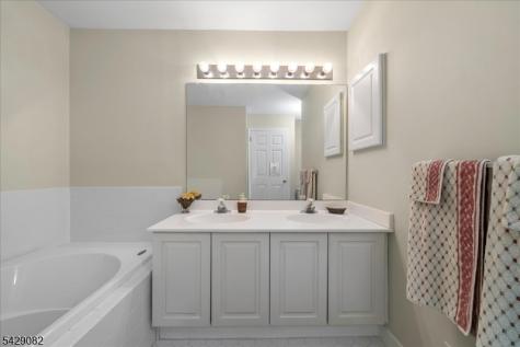 13 Eagles Nest Lane Hardyston NJ 07419