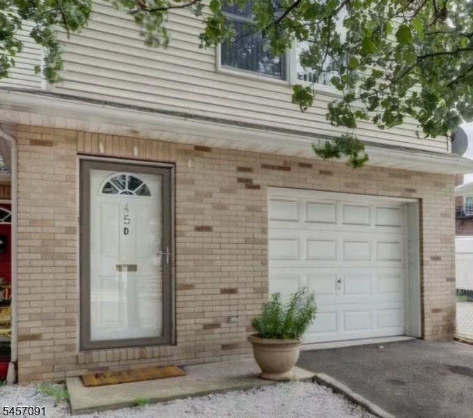39 Berkshire Place Irvington NJ 07111