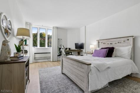 10 Smith Manor Boulevard West Orange NJ 07052