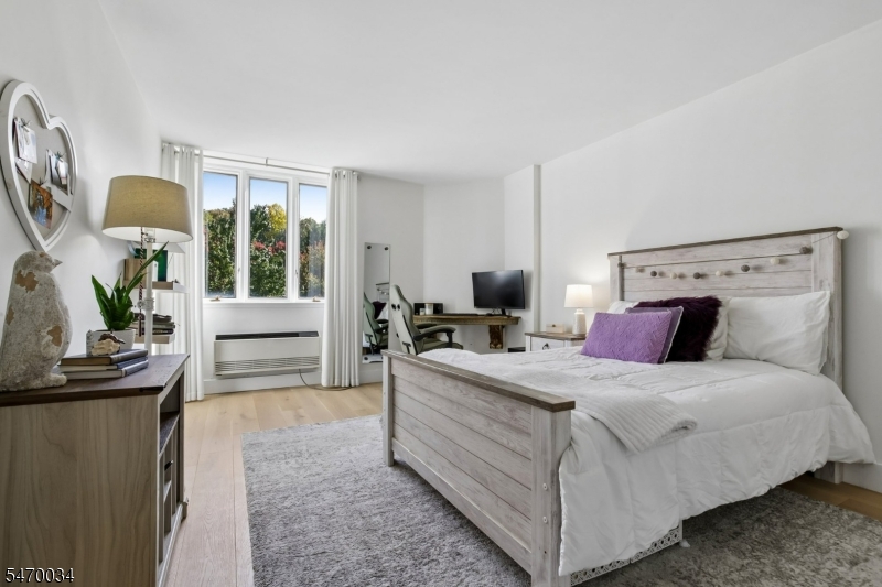 10 Smith Manor Boulevard West Orange NJ 07052