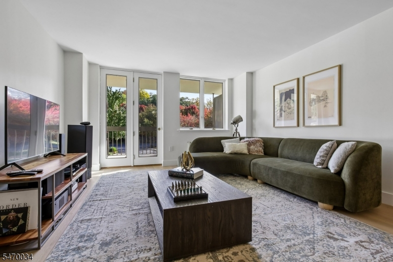 10 Smith Manor Boulevard West Orange NJ 07052