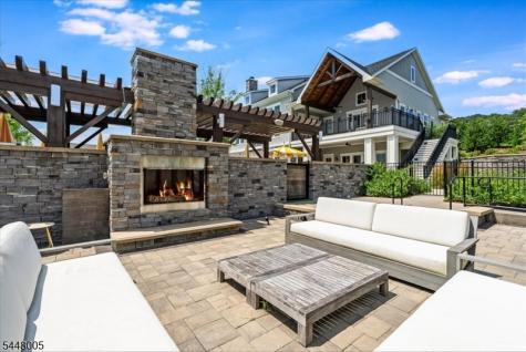 20 Juniper Court Cedar Grove NJ 07009