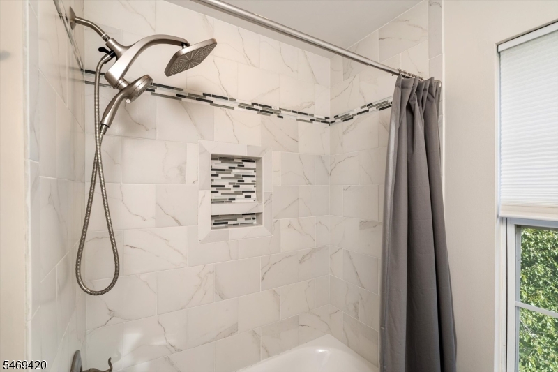 17 Tasley Court Robbinsville NJ 08691
