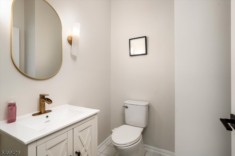 17 Tasley Court Robbinsville NJ 08691