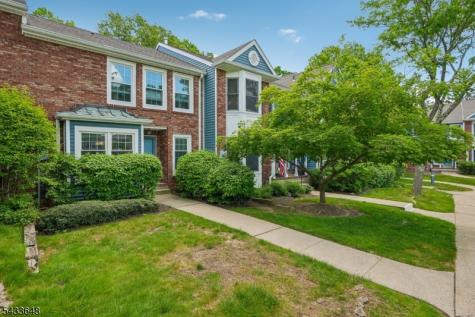 53 Woodledge Court Rockaway NJ 07866