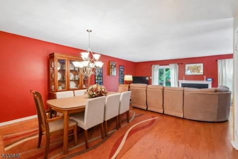 53 Woodledge Court Rockaway NJ 07866
