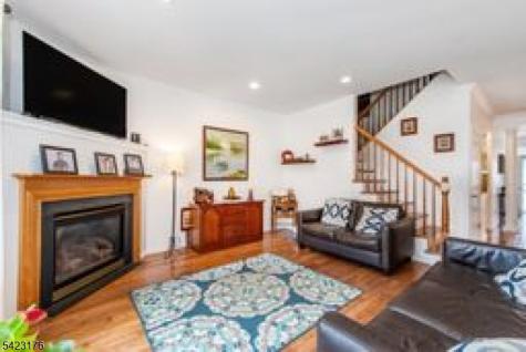 168 Levinberg Lane Wayne NJ 07470