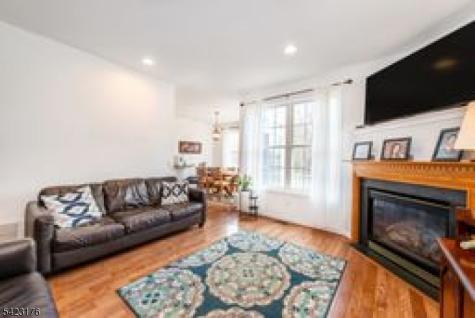 168 Levinberg Lane Wayne NJ 07470