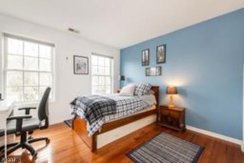 168 Levinberg Lane Wayne NJ 07470