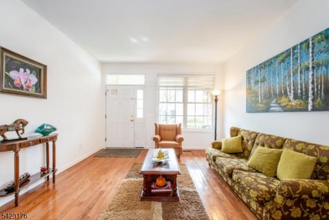 168 Levinberg Lane Wayne NJ 07470