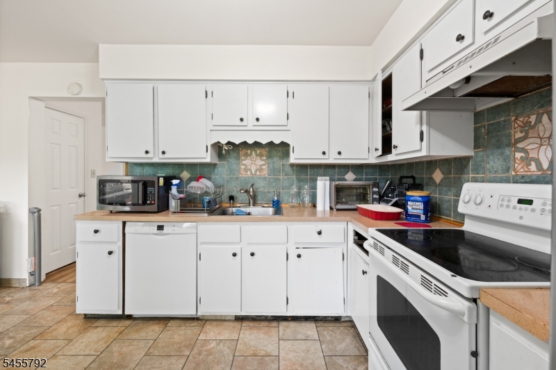 403 Bradford Court Hillsborough NJ 08844