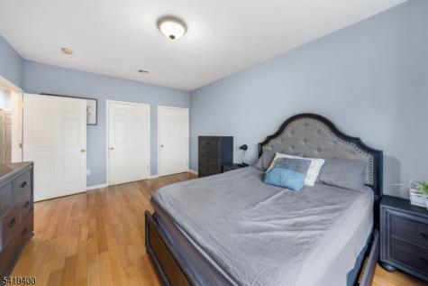 349 W Grand Street Elizabeth NJ 07202