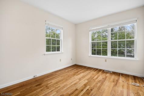 35 Maple Lane Mount Arlington NJ 07856