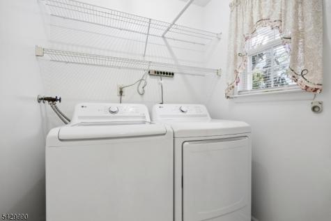 35 Maple Lane Mount Arlington NJ 07856