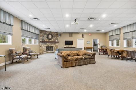 35 Maple Lane Mount Arlington NJ 07856