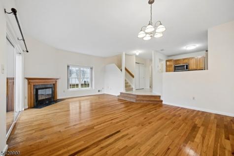 35 Maple Lane Mount Arlington NJ 07856