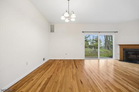 35 Maple Lane Mount Arlington NJ 07856