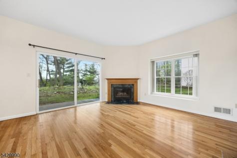 35 Maple Lane Mount Arlington NJ 07856