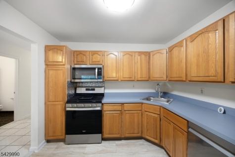 35 Maple Lane Mount Arlington NJ 07856