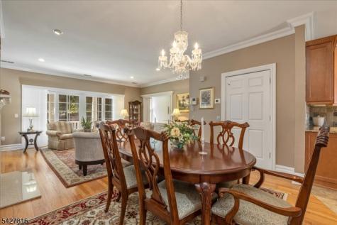 29 Schmidt Circle Watchung NJ 07069