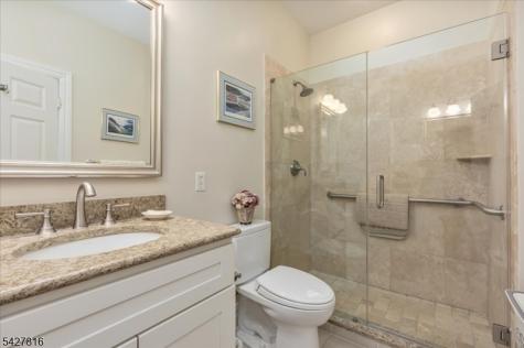 29 Schmidt Circle Watchung NJ 07069