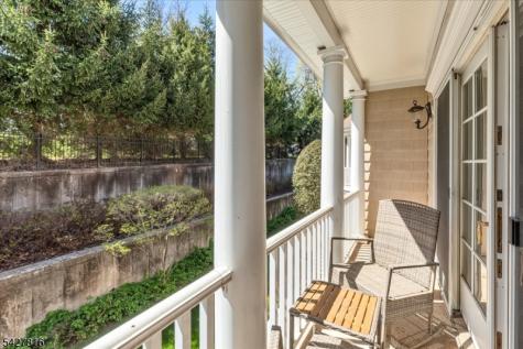 29 Schmidt Circle Watchung NJ 07069