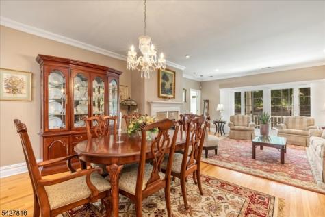 29 Schmidt Circle Watchung NJ 07069