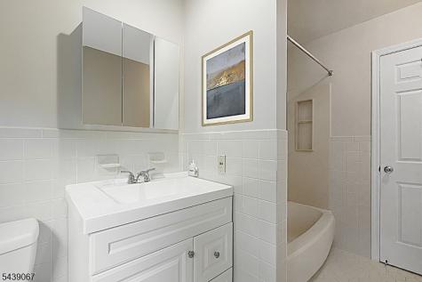2219 North Ave, Unit 14 Scotch Plains NJ 07076