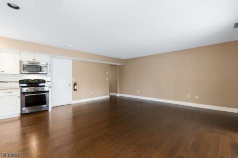 2219 North Ave, Unit 14 Scotch Plains NJ 07076