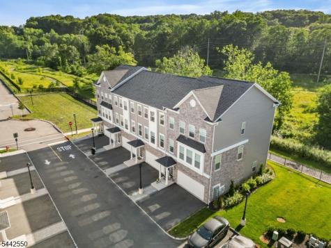6 Coogan Court Morris Plains NJ 07950