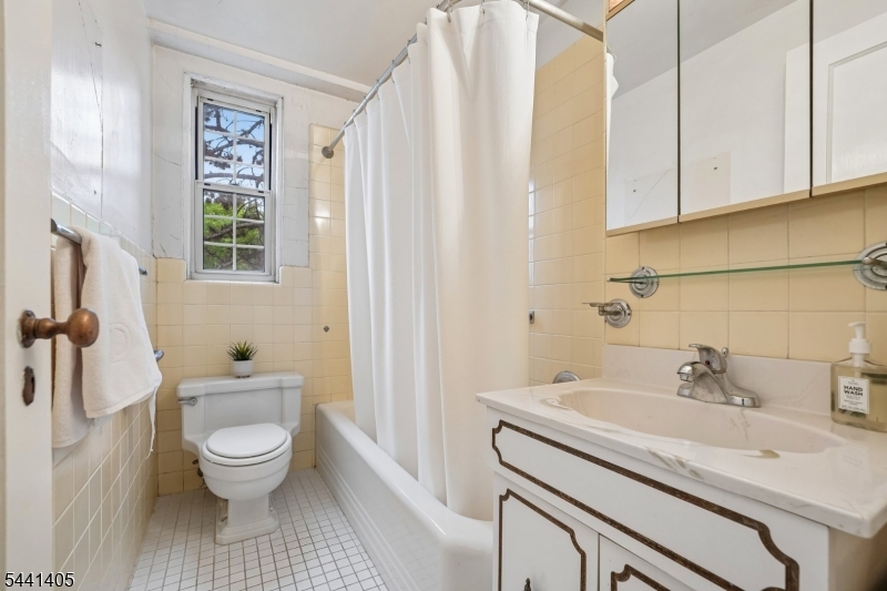 10 Crestmont Road Montclair NJ 07042