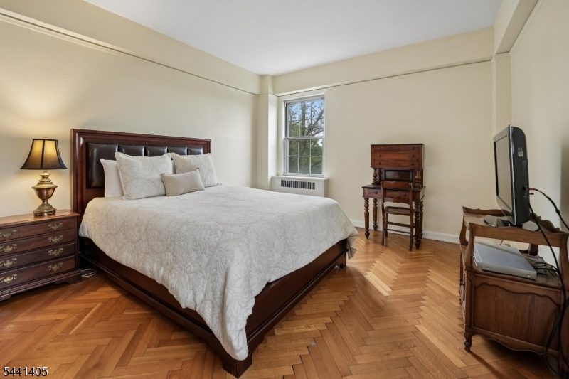 10 Crestmont Road Montclair NJ 07042