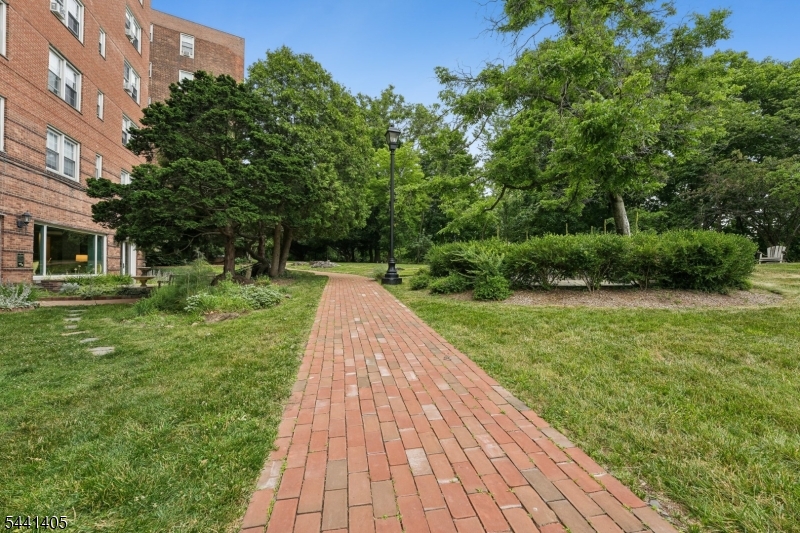 10 Crestmont Road Montclair NJ 07042