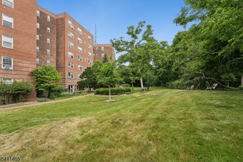 10 Crestmont Road Montclair NJ 07042