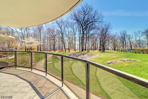 2 Claridge Drive 1le Verona NJ 07044