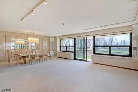 2 Claridge Drive 1le Verona NJ 07044