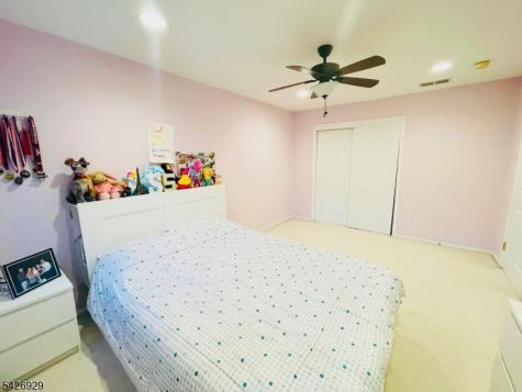 94 Edgefield Drive Parsippany-troy Hills NJ 07950